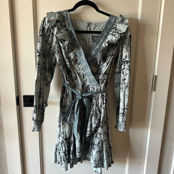 NWOT Anthropologie Ruffle Wrap Dress Blue Motif with pockets
Size Small Petite - Picture 5 of 9